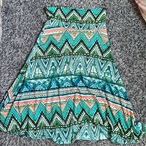 Unique smooth satin-like skirt